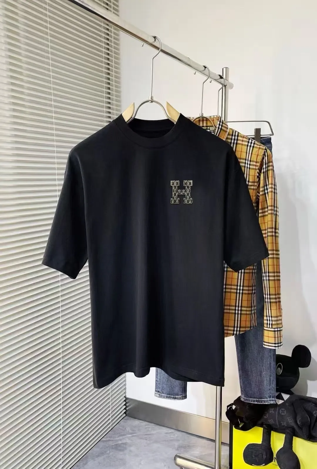 P90， 🌟 New Arrival T ～～ ， ， ， 。 ， ！ T ， ！ 👍 ：Black White Sizes： S M L XL XXL